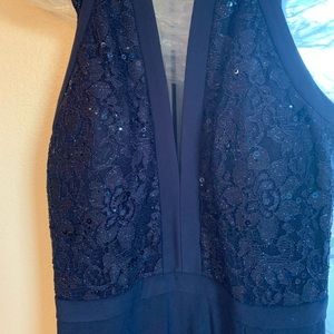 Nightway size 4 navy blue gown